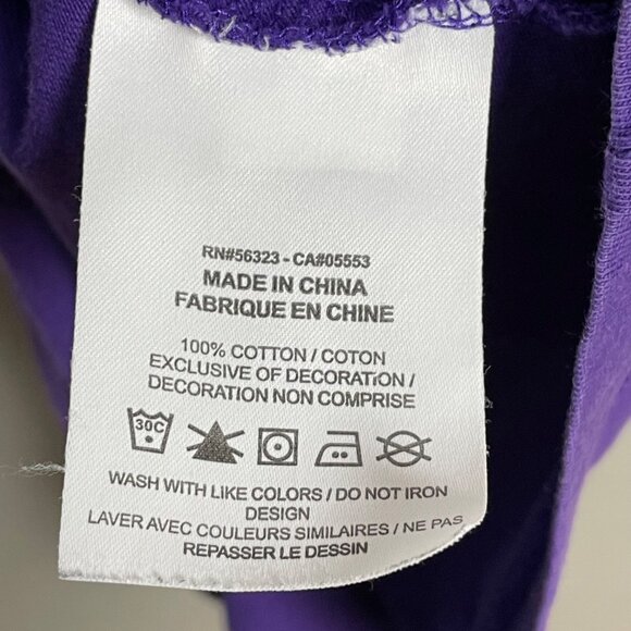 Nike T-Shirt Jelly Bread Purple Size Small Short Sleeves Graphic Tee Crew Neck - Picture 13 of 13